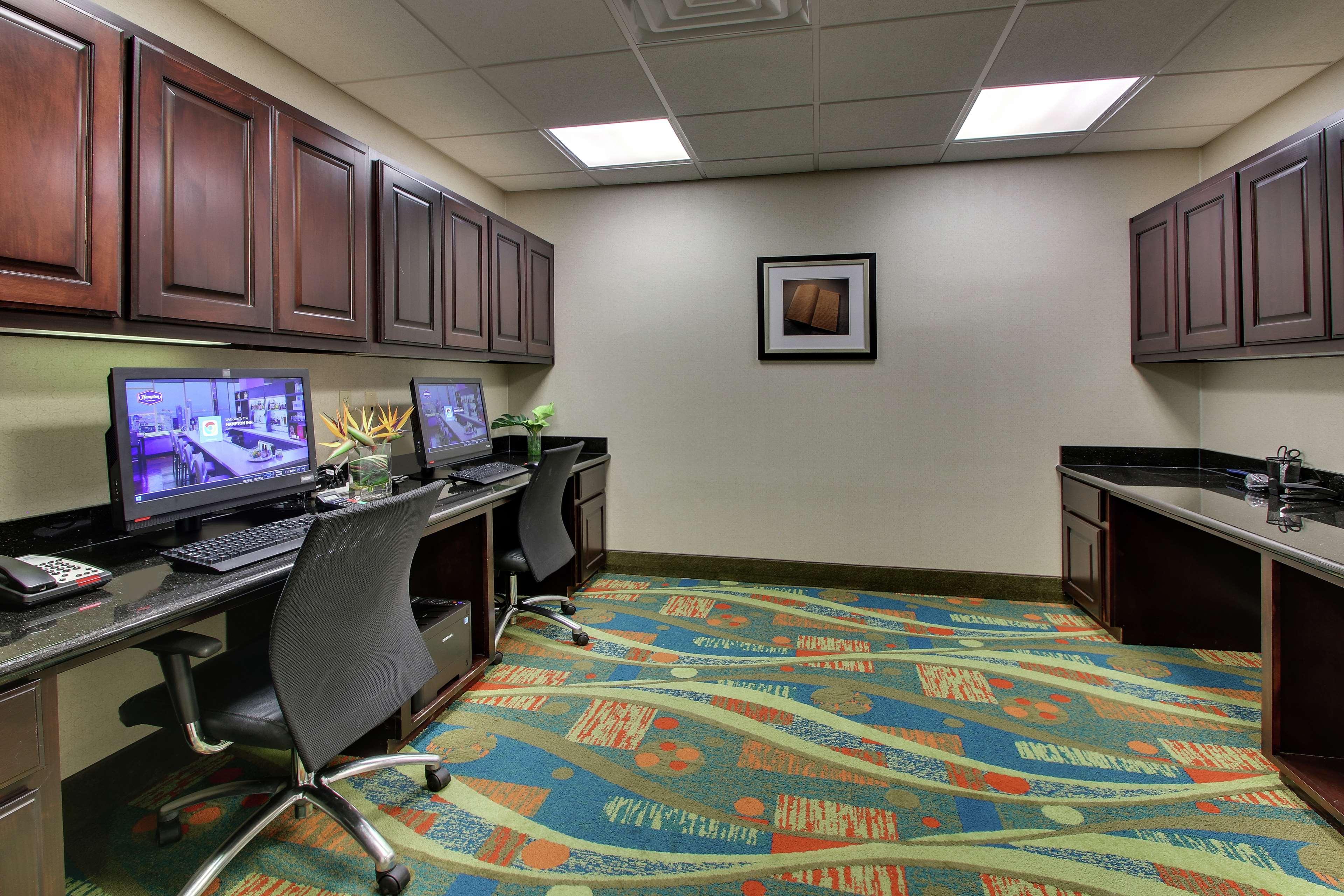 Hampton Inn Vernon Exteriér fotografie