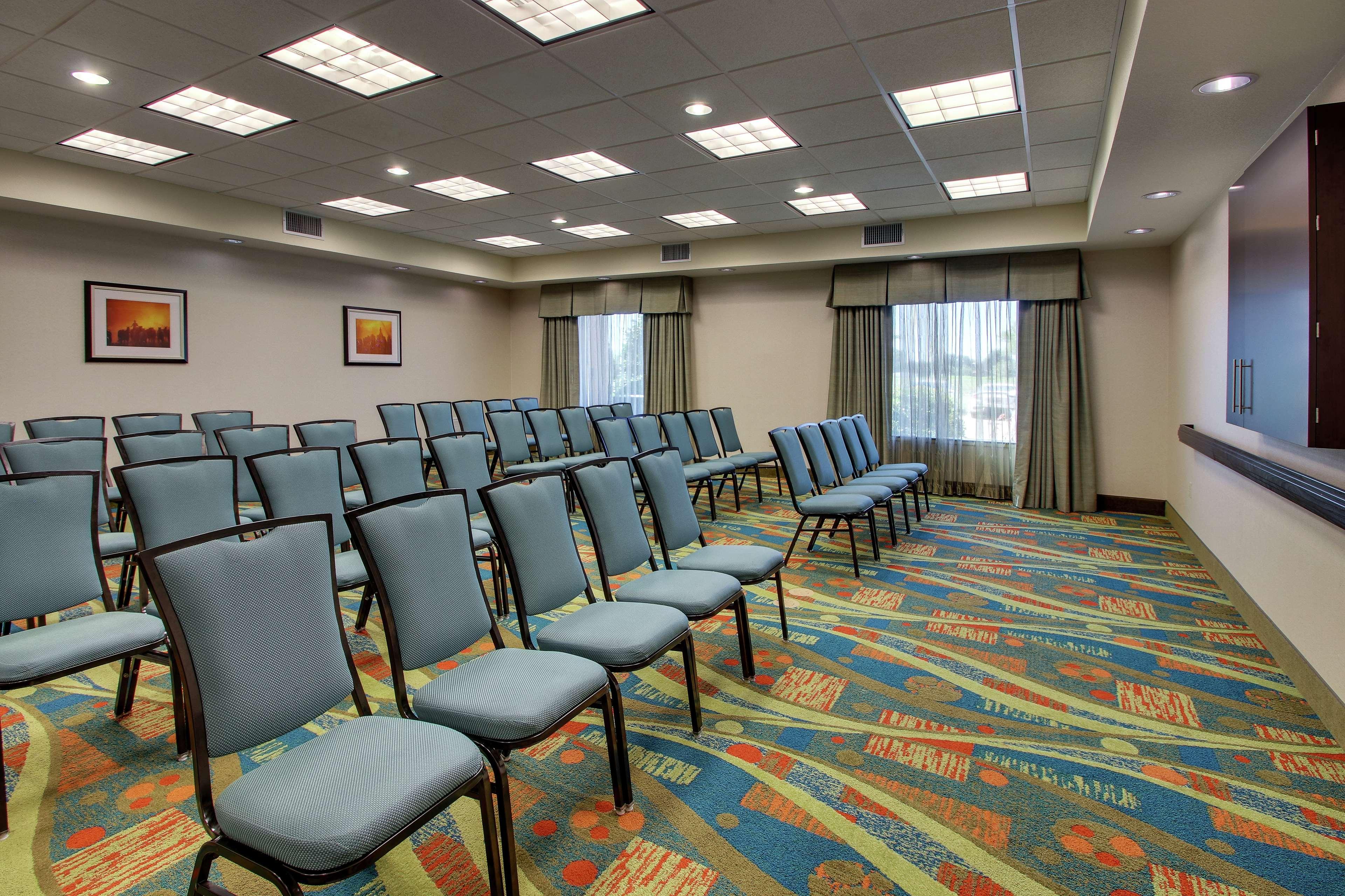 Hampton Inn Vernon Exteriér fotografie