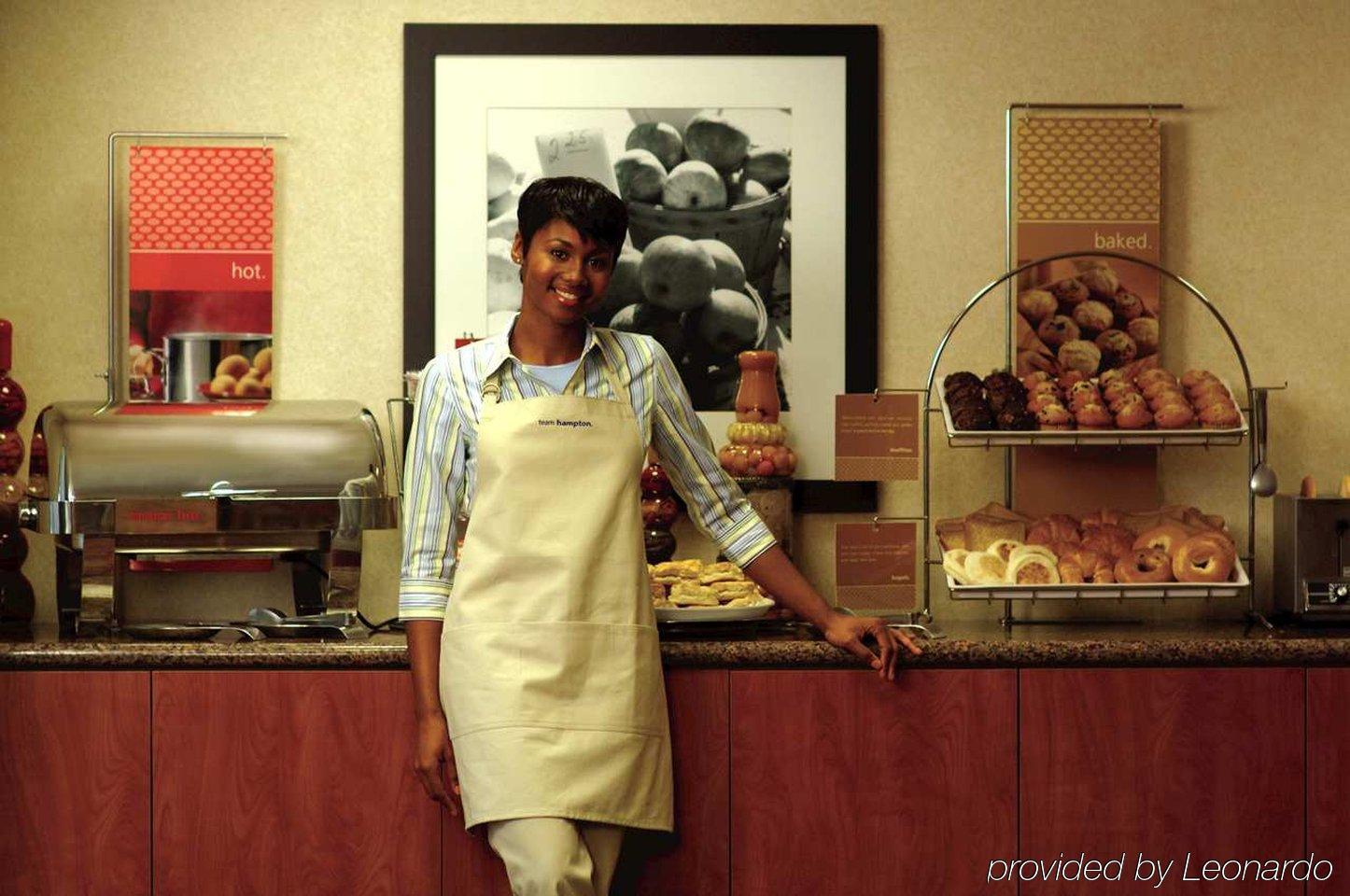 Hampton Inn Vernon Restaurace fotografie